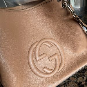 Brand new Gucci Large soho hobo bag, brand new never used w/ duster bag and tags